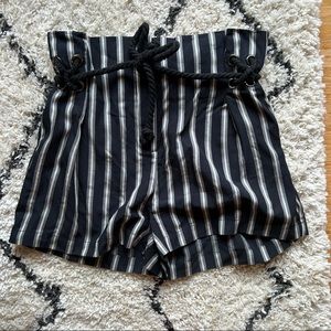 House of Harlow 1960 x Revolve Emeric Shorts in Deep size XL